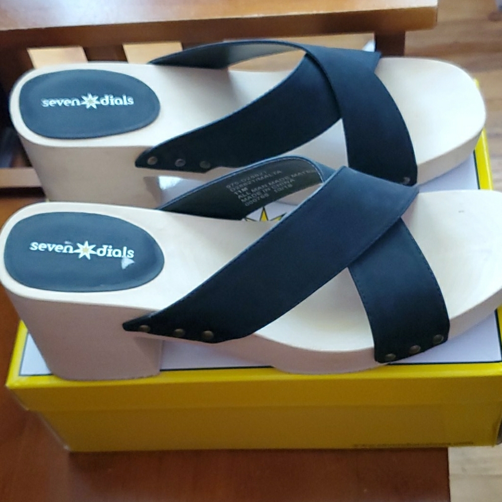 Women's size  11 clogs